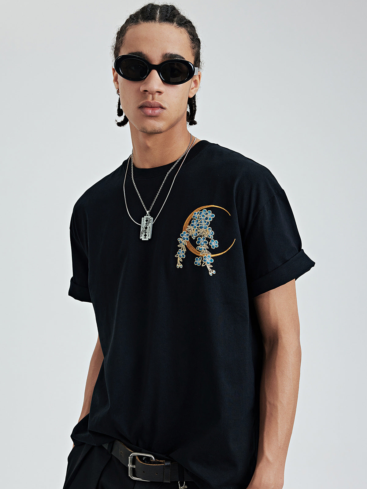 VAEZION Dragon Phoenix Embroidered T-Shirt